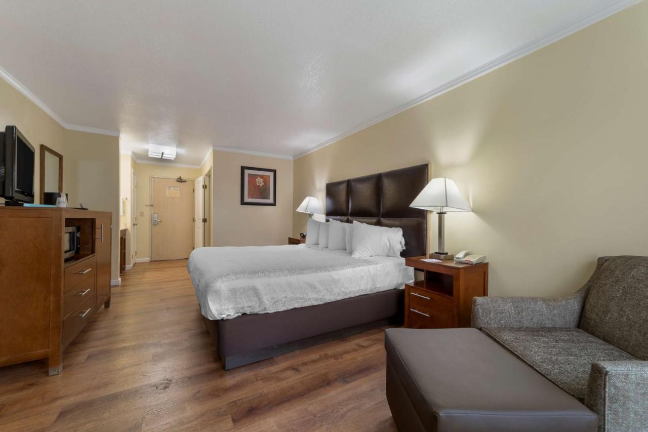 קרסנט סיטי Best Western Plus Northwoods Inn מראה חיצוני תמונה
