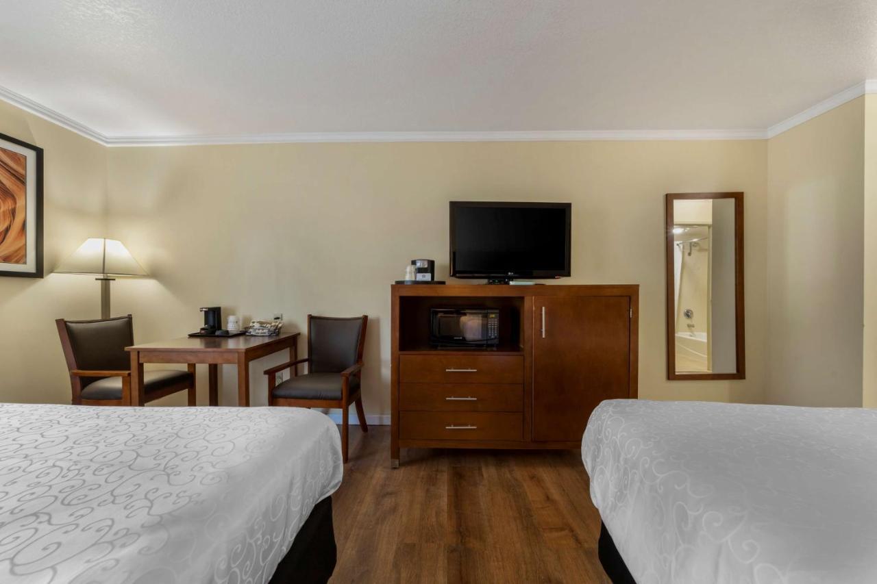 קרסנט סיטי Best Western Plus Northwoods Inn מראה חיצוני תמונה