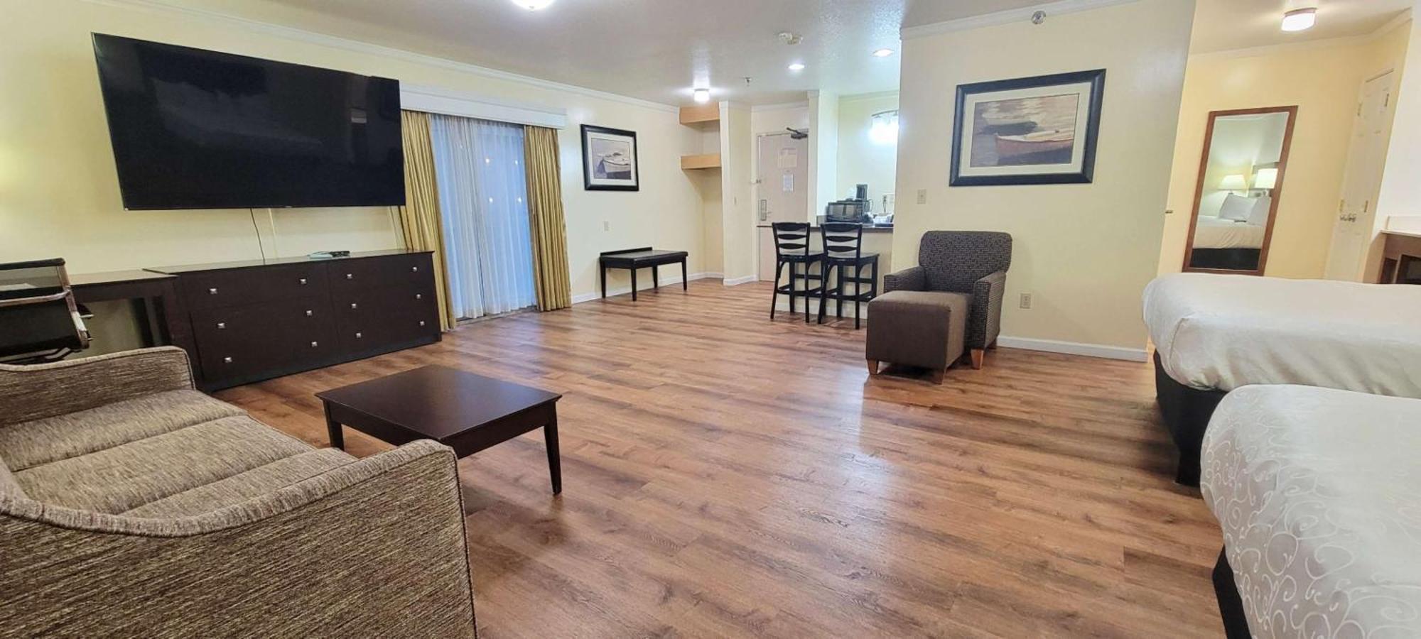 קרסנט סיטי Best Western Plus Northwoods Inn מראה חיצוני תמונה